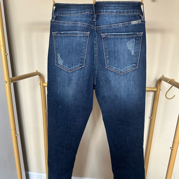 KanCan size 5/26 stretchy cute jeans with leopard print accents. - Picture 5 of 6